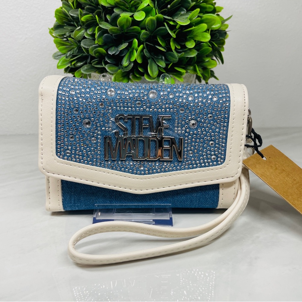 NEW Steve Madden Denim Rhinestone‎ Wristlet Wallet Blue Cream NWT